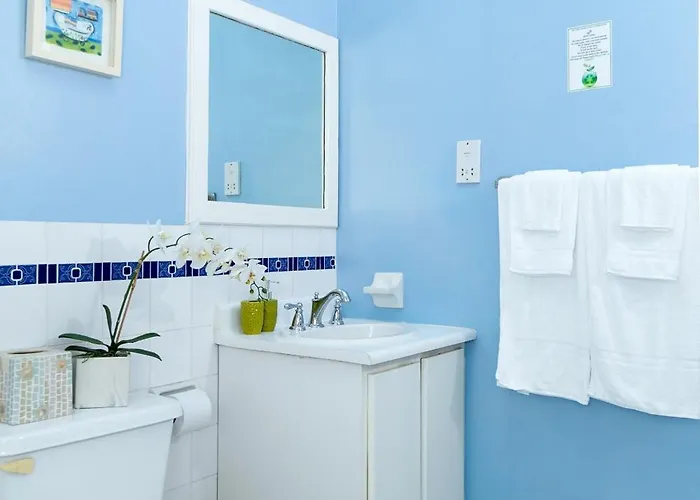Silver Palms Charming 1br Retreat Private Pool *